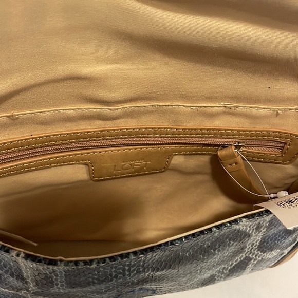 NWT Ann Taylor Loft Clutch - Picture 3 of 5